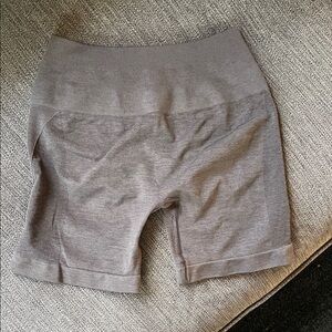 Alphalete Amplify Contour Shorts Size M